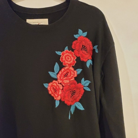 Hollister Floral Embroidered Top Women's Size M - Picture 2 of 6